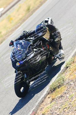 media/Oct-15-2023-TrackXperience (Sun) [[85198ff50b]]/Group 2/session 4 turn 3/